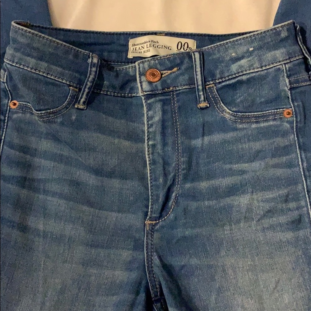 Medium wash high waisted skinny jeans